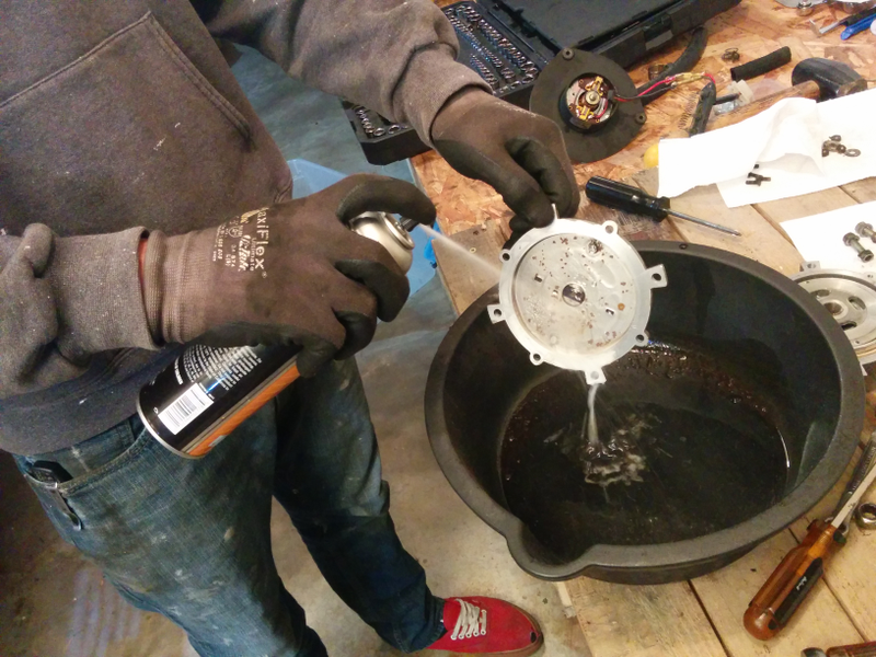Illustration for article titled How to rebuild your cooling fan clutch
